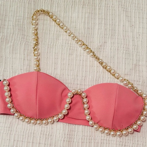 Pink Pearl-Embellished Women's Swim Top (I) - Picture 4 of 4